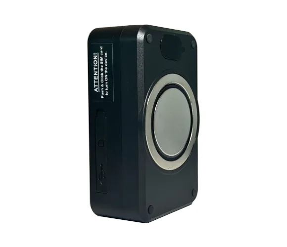 104n Magnetic GPS Tracker Rear